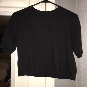 Plain black cropped t shirt